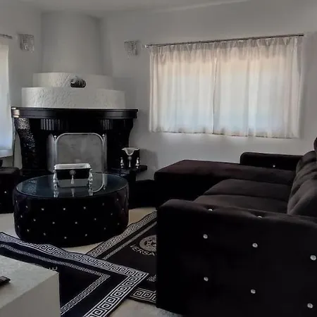 Ixian House *