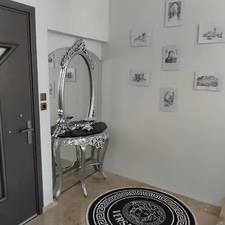 Ixian House Apartman *