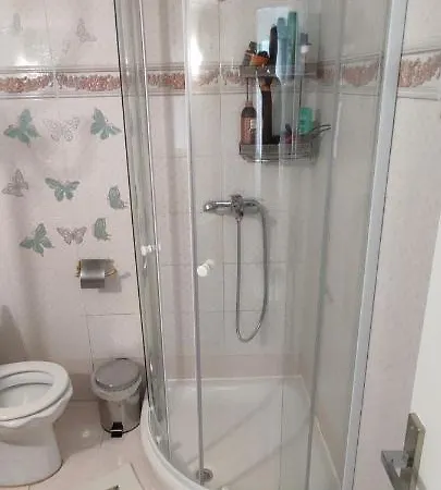 Ixian House Apartment *
